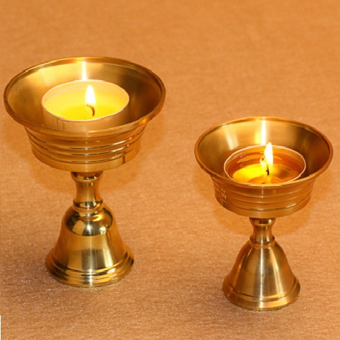 Đế chân đèn cầy,dầu bàn thờ cao 10cm đa năng(cầm không nóng tay)