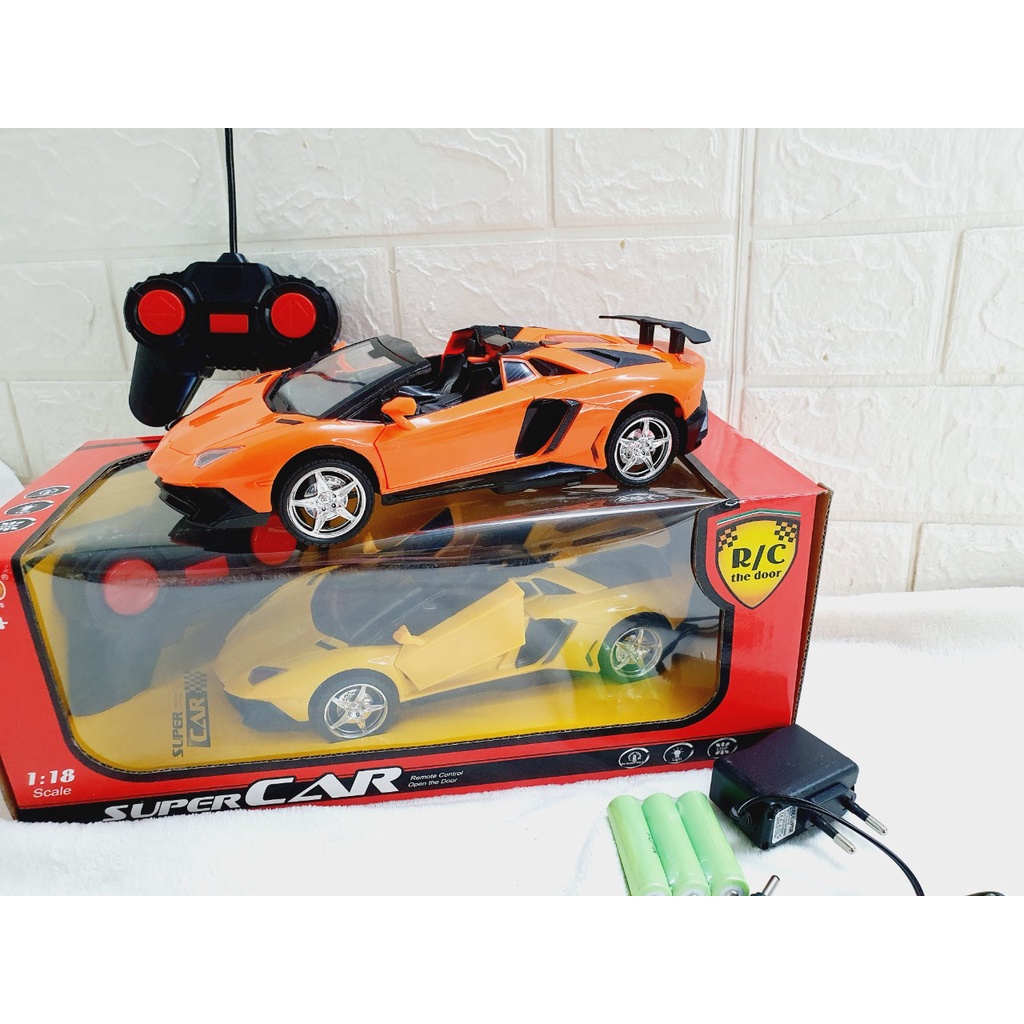Ô TÔ SIÊU XE LAMBORGHINI ĐIỀU KHIỂN TỪ XA 4 CHIỀU PIN SẠC