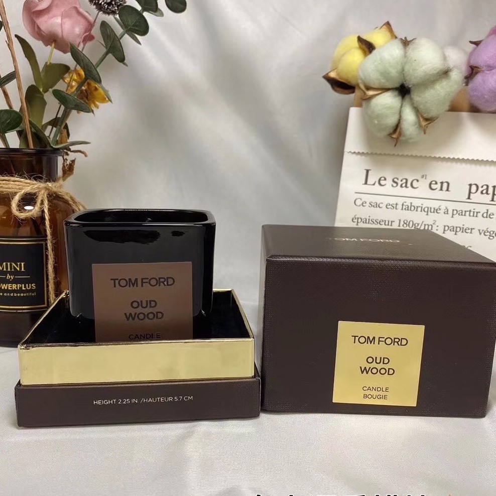 Nến Thơm Mùi Hoa Anh Đào Tom Ford | BigBuy360 - bigbuy360.vn