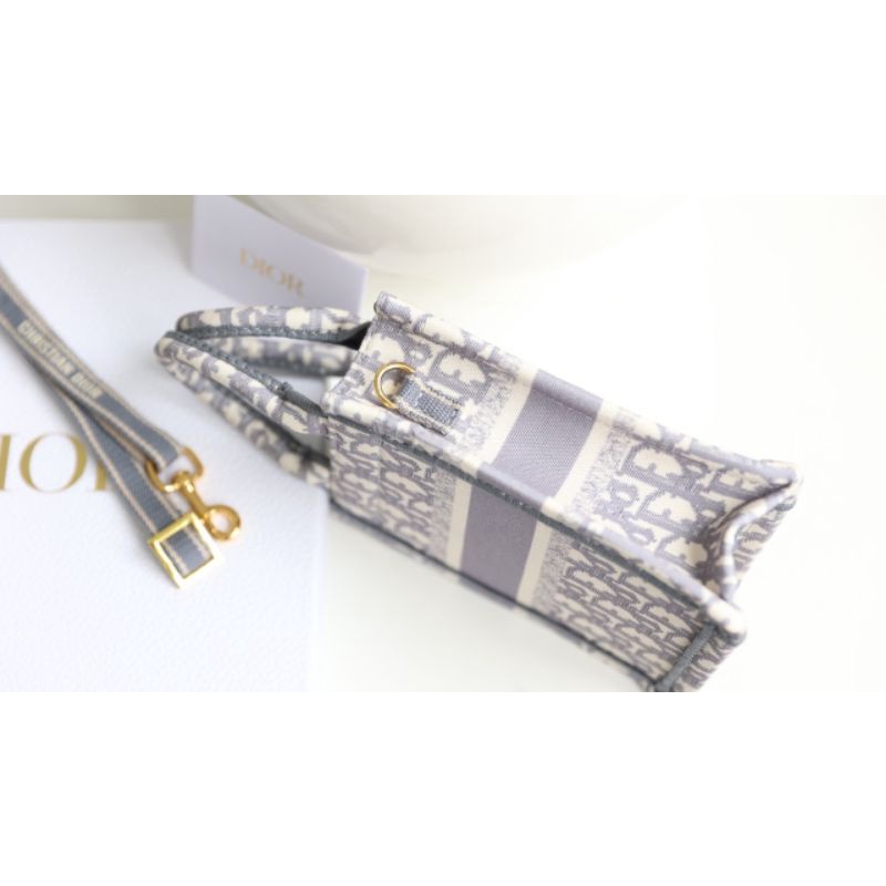 DIOR TOTE SIZE MINI MỚI NHẤT