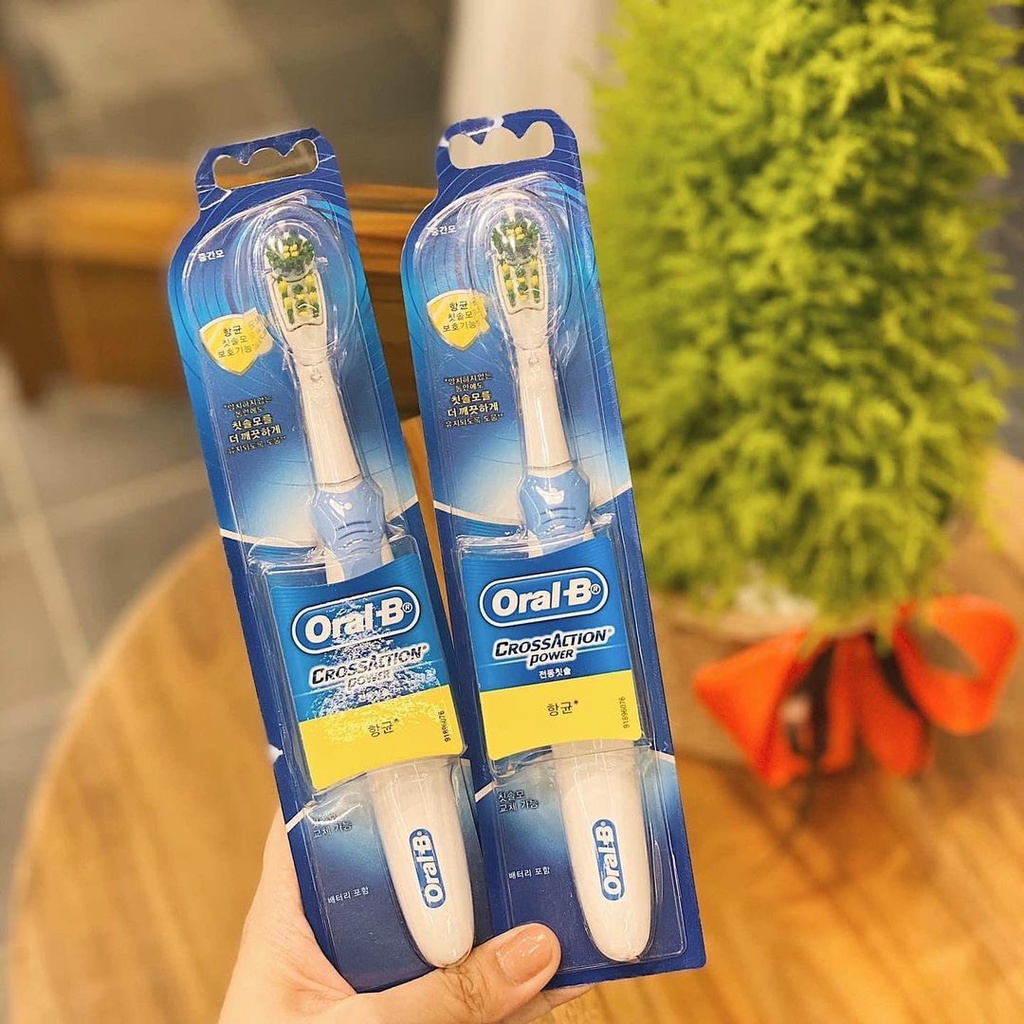 BÀN CHẢI ĐÁNH RĂNG ORAL B