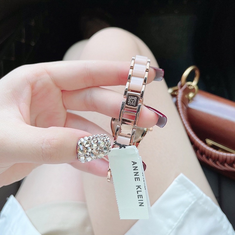 Đồng hồ nữ Anne Klein, mặt 30mm