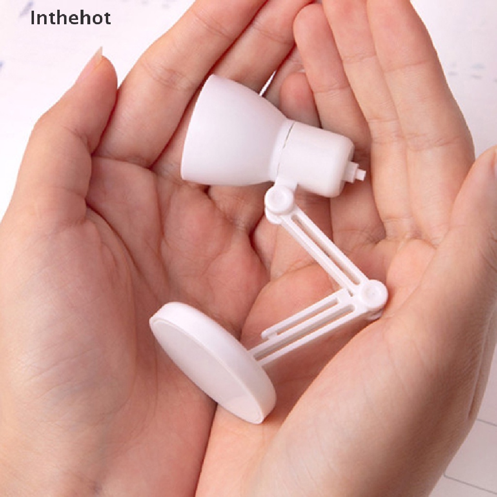 Đèn bàn học mini trang trí nhà búp bê
