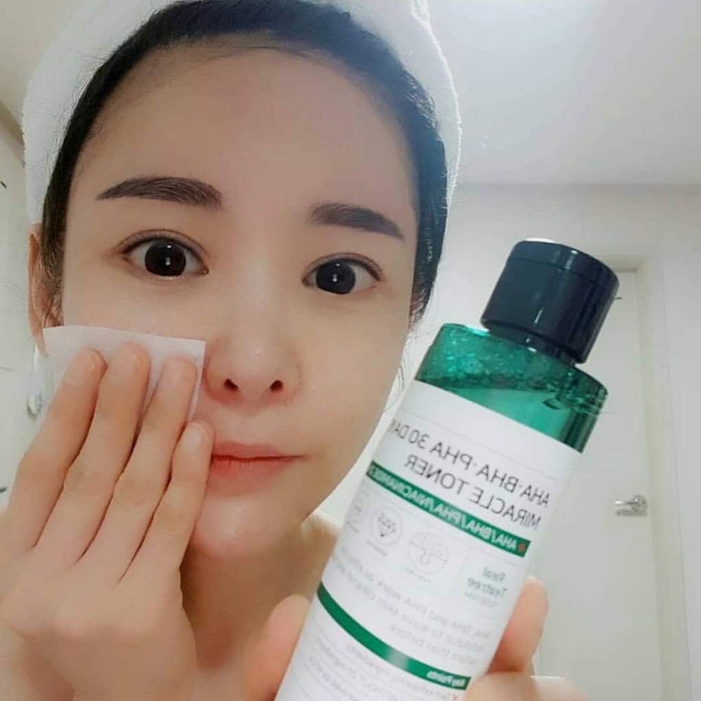 Nước hoa hồng ngăn ngừa mụn Some By Mi AHA-BHA-PHA 30 Days Miracle Toner