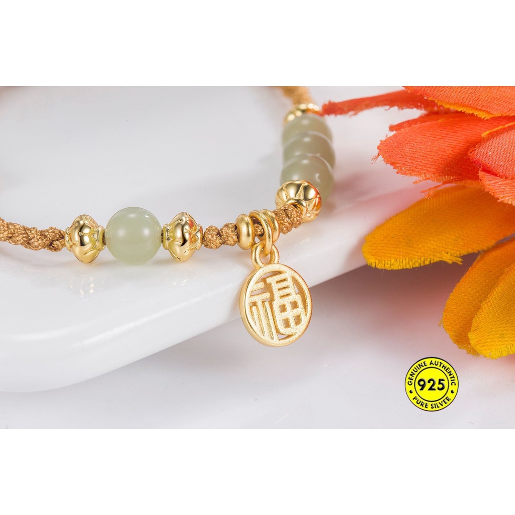 Thẻ Vàng 18K Mang Lại May Mắn Cho Nữ