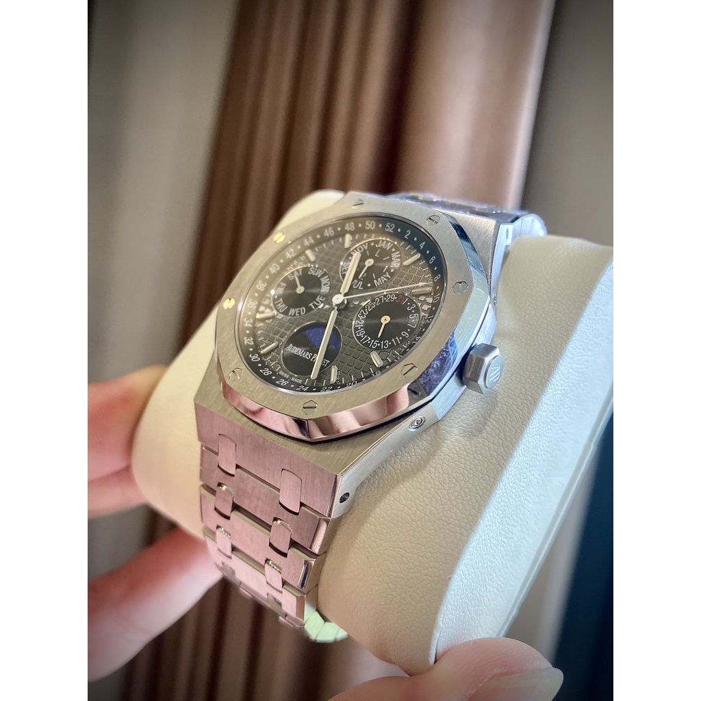 Đồng hồ nam Audemars Piguet Royal Oak Perpetual Calendar 26574 41mm máy Calibre 5134 38 chân kính 19800vph