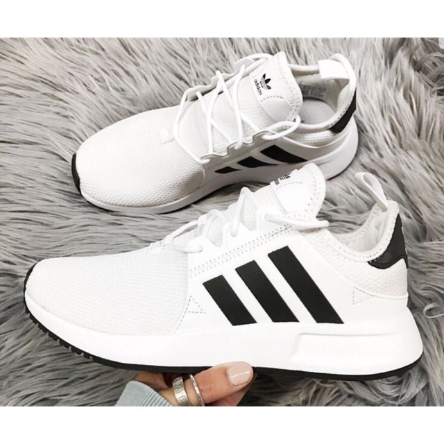 HÀNG XỊN GIÀY ADIDAS -XPLR SIÊU ĐẸP-TRẮNG SỌC ĐEN PHẢN QUANG