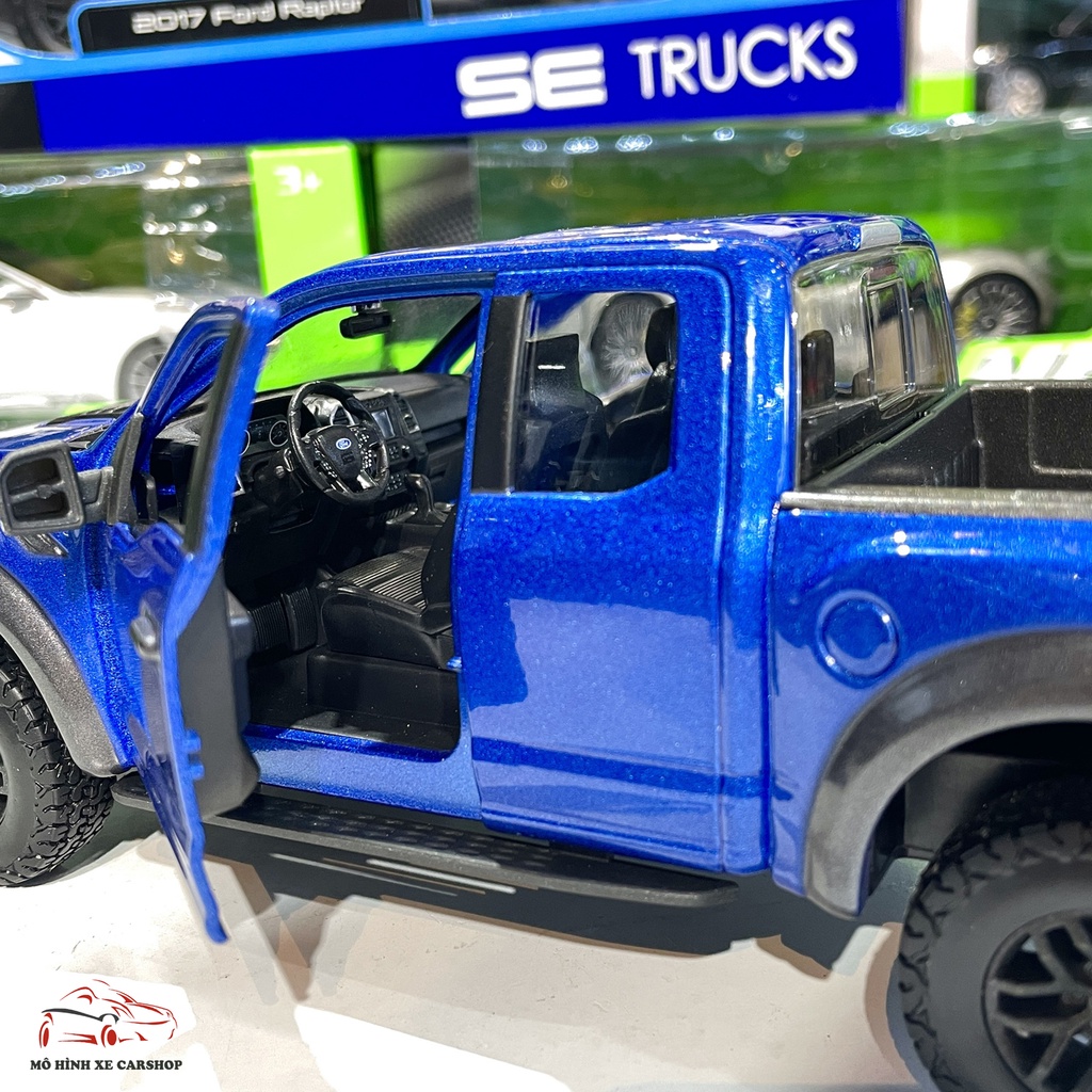 Mô hình xe Ford Ranger 2017 tỉ lệ 1:24 của hãng MAISTO màu xanh