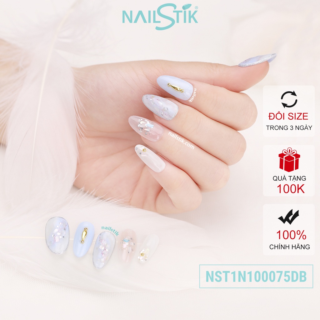 Móng úp thiết kế by NAILSTIK, màu xanh dương lợt, form móng bầu, ngắn/dài, 075