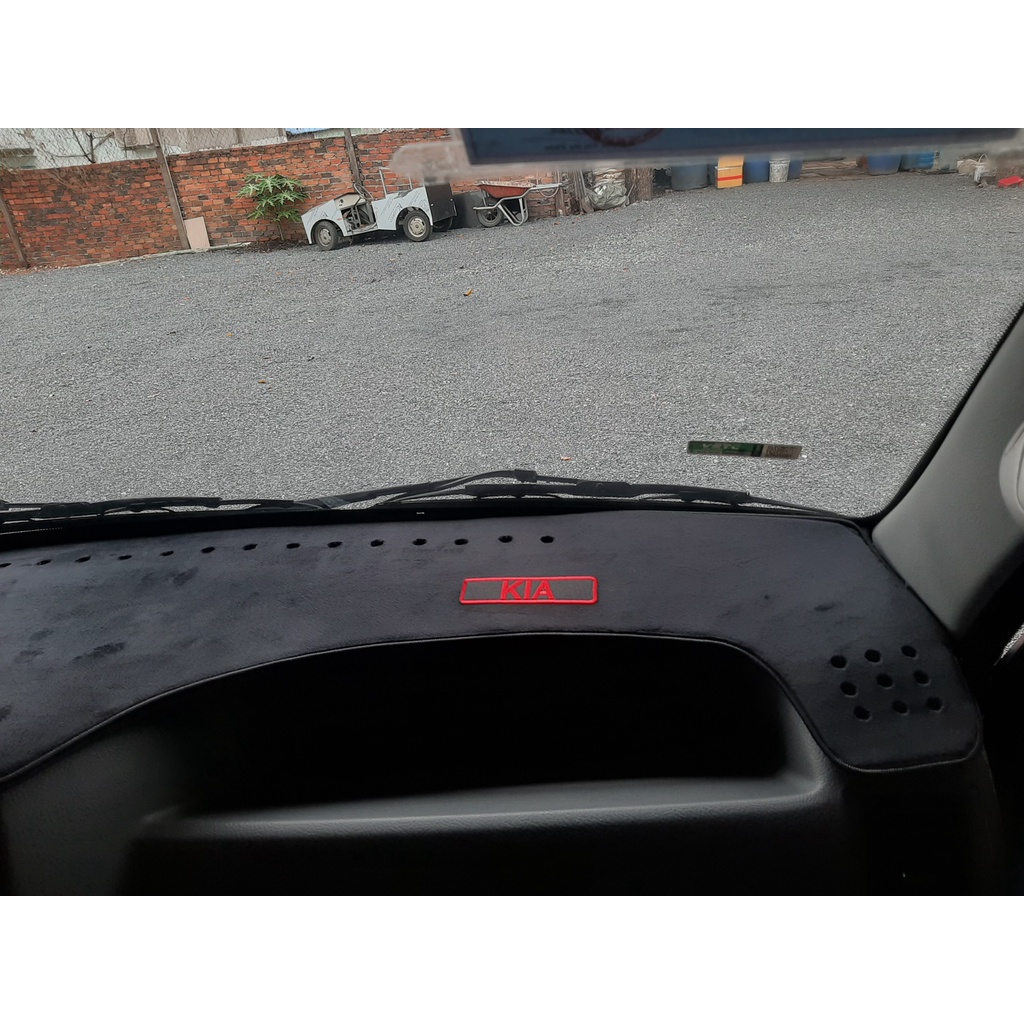 Thảm lót chống nắng taplo xe tải Thaco Kia 1T9 2T 2T49 K200 K250