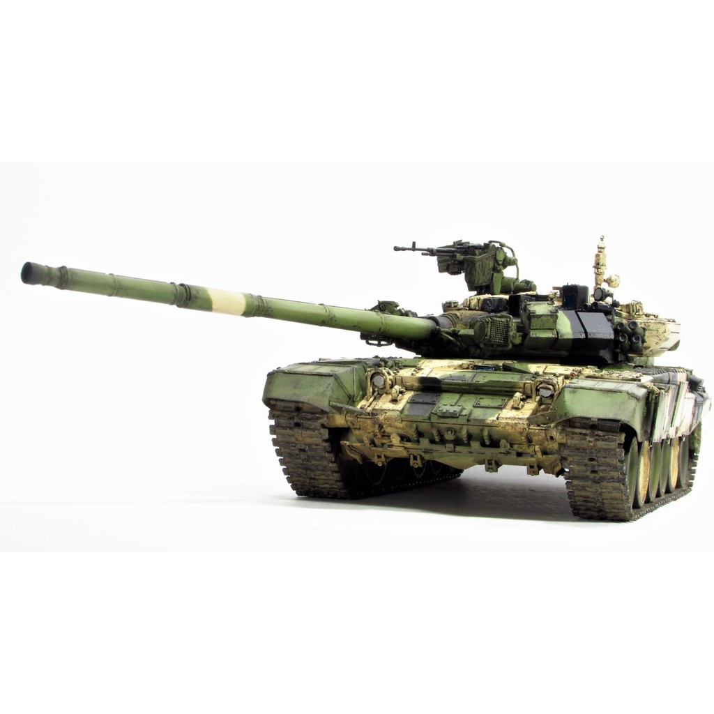 Trumpeter 05562 Mô Hình Xe Tăng 1/35 Russian T-90A Main Battle Tank - Wladimir Turret