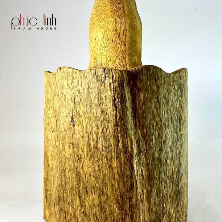 Tượng Quan Âm Bằng Gỗ Trầm Hương PHÚC LINH