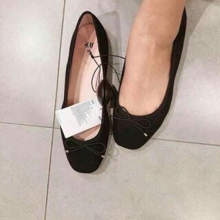 Giày hm