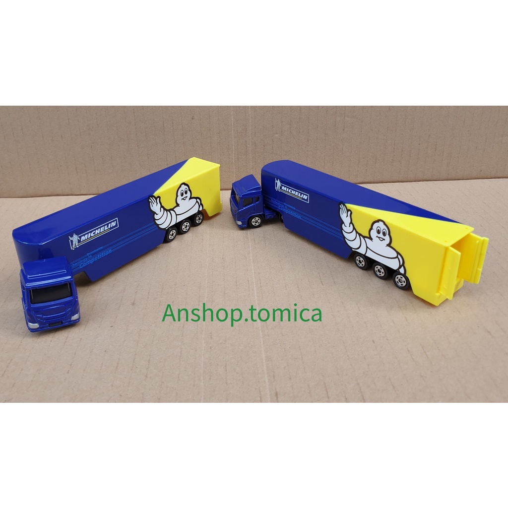 Mô hình xe cont mở được cửa tomica Nhật Bản No135