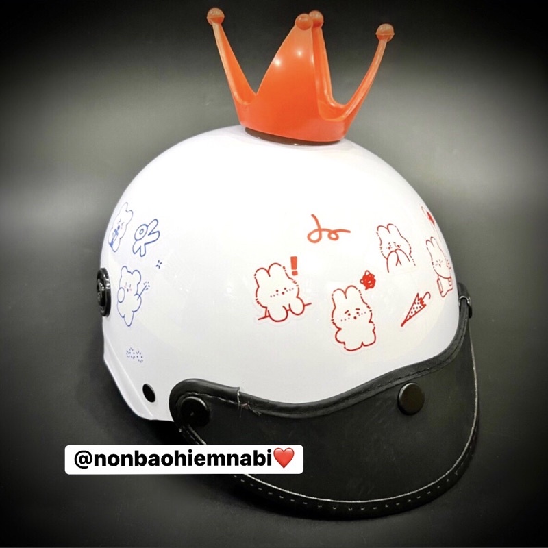 Nguyên Set Nón Kèm Vương Miện Tặng 32 Sticker Dán