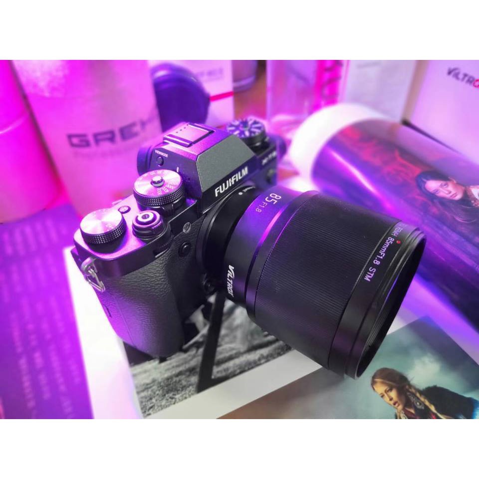 Ống kính Viltrox PFU RBMH 85mm F1.8 STM cho Fujifilm FX và Sony