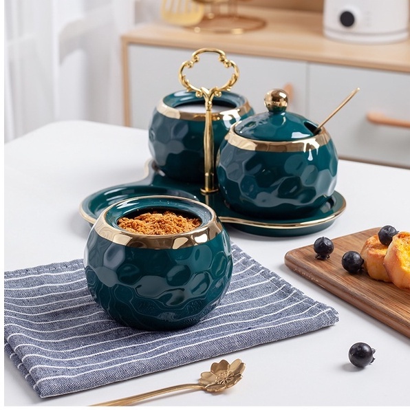 Bộ 3 hũ đựng gia vị bằng sứ cao cấp kèm khay và thìa vàng phong cách Bắc Âu