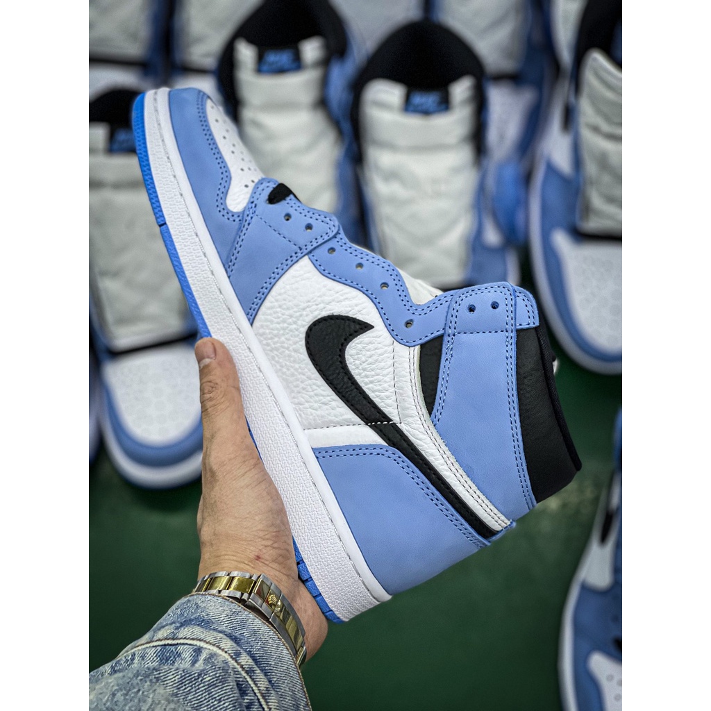 Giày Air Jordan 1 Retro High OG "University Blue"