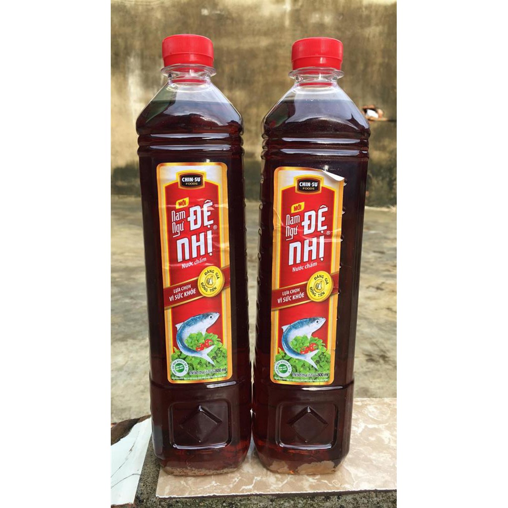 Chai nước mắm nam ngư đệ nhị