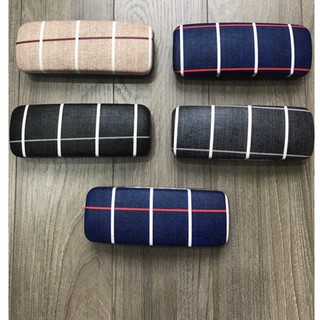 Hộp đựng kính cận C03 - 124 STORE