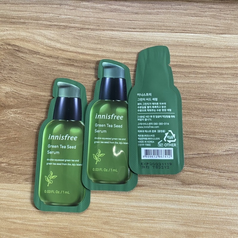 Gói Mẫu thử Tinh chất dưỡng ẩm từ trà xanh và dầu hạt trà xanh tươi Jeju Innisfree The Green Tea Seed Serum 1ml Sample