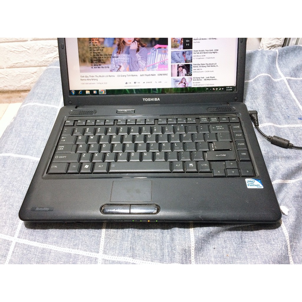 laptop Toshiba c60 thanh lý văn phòng còn dùng rất tốt | WebRaoVat - webraovat.net.vn