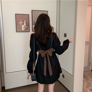 Váy tiểu thư kèm yếm ulzzang