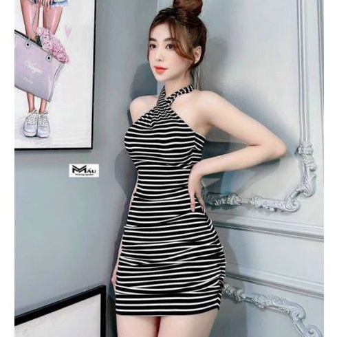 Đầm body sọc chéo cổ form ngắn trên gối siêu hot(U.NG)