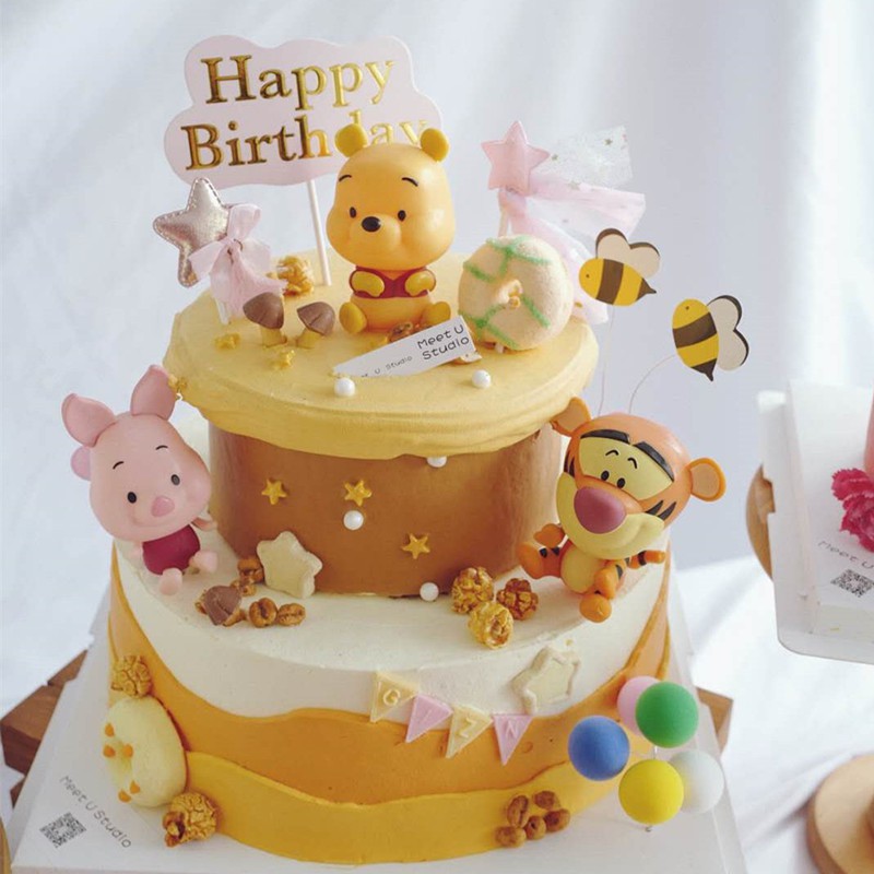 Que cắm trang trí bánh kem gấu Winnie Pooh hoạt hình đáng yêu