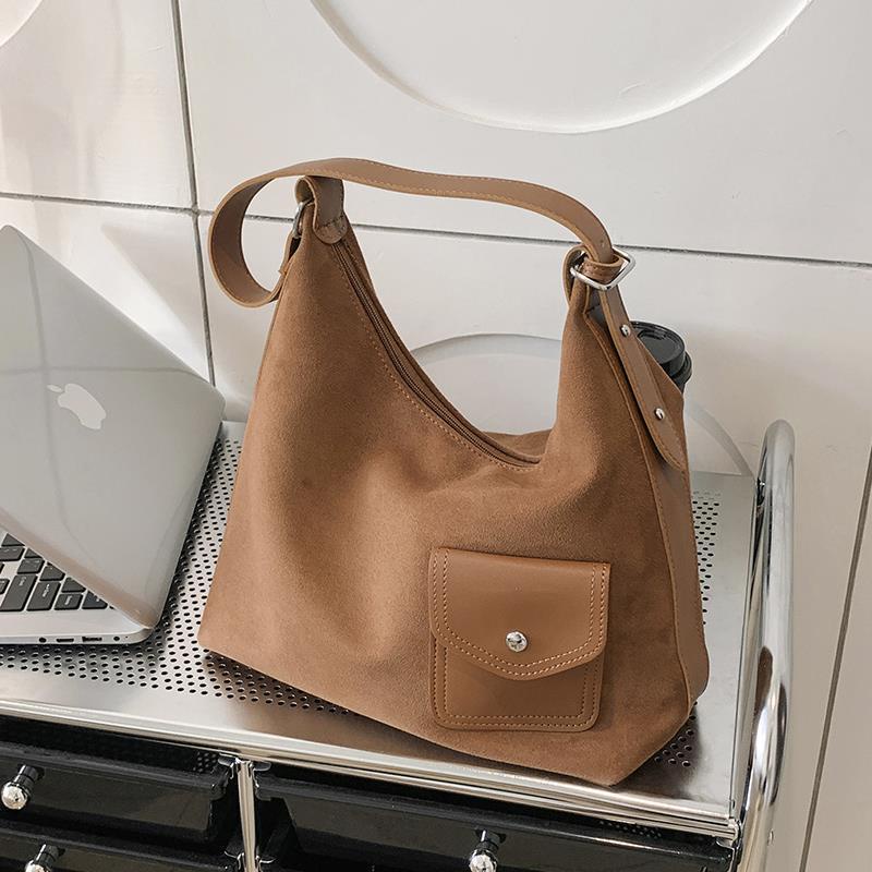 Túi Xách Da Lộn Một Bên Vai Phong Cách Retro