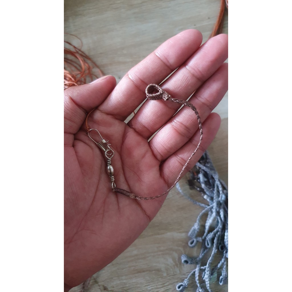 Xích chân cu gáy , xích chân chim cu gáy chống xoắn 360 , dù thái lan.