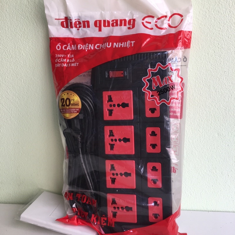 Ổ Cắm Điện Nối Dài Cao Cấp Điện Quang 8 lỗ, 4 lỗ đa năng, 4 lỗ 2 chấu, có công tắc tự ngắt, dây dài 2m, 5m, màu đỏ đen