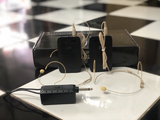 Micro không dây Mic hạt gạo màu da người E8-J2 nói song song 2 micro cắm amply loa có sẵn, loa trợ giảng, mixer