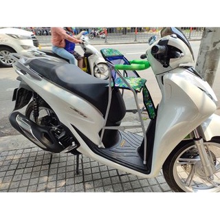 Ghế ngồi xe máy xếp gọn có vòng bảo vệ dành cho xe ga