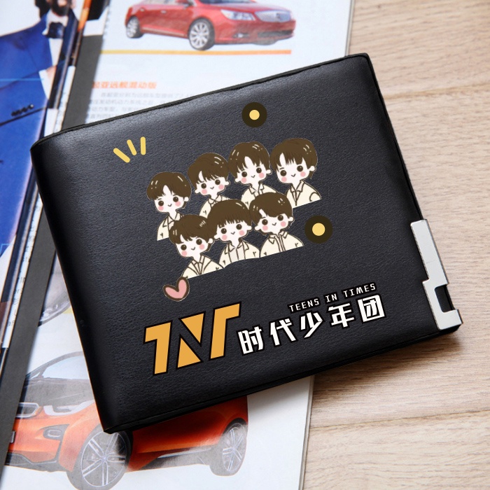 Ví ngắn, ví dài TNT