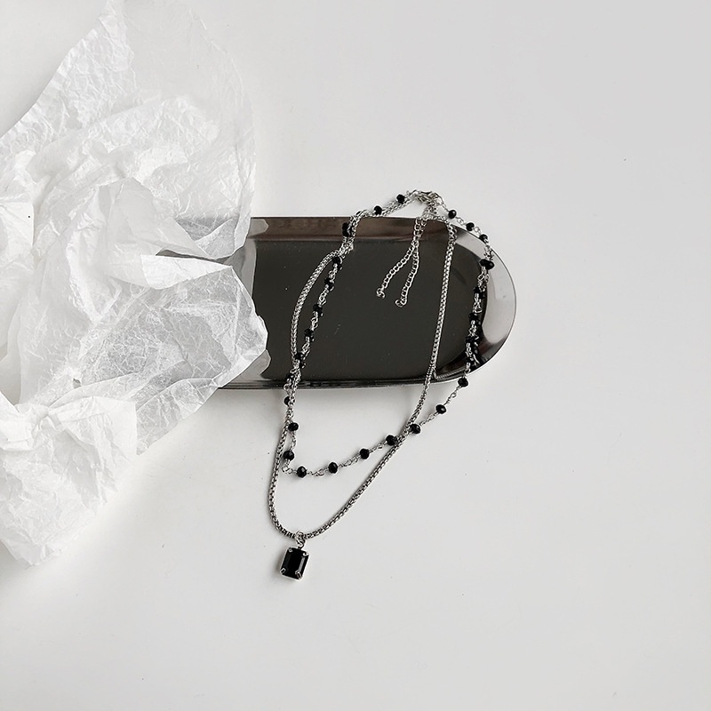 Dây Chuyền Hai Lớp Đính Kim Cương Đen Sang Trọng 19A1554