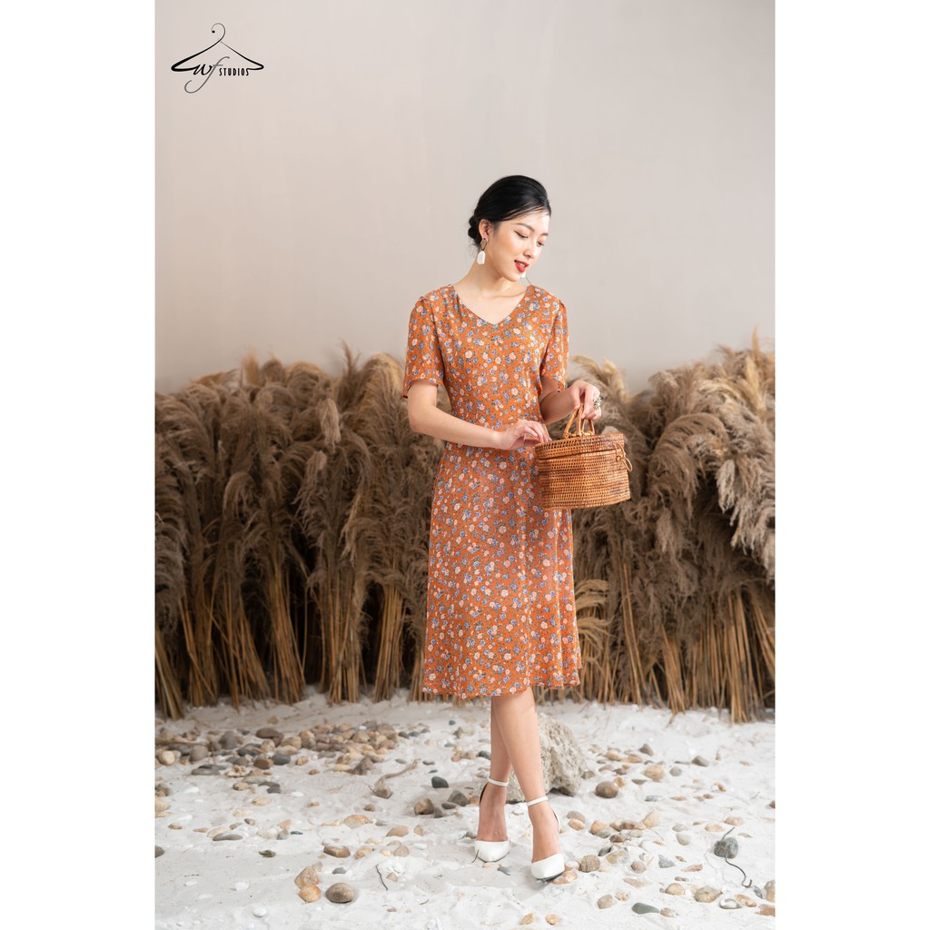 Đầm hoa xoè dáng lỡ cổ tim-Sunny Dress-V11-wfstudios | BigBuy360 - bigbuy360.vn