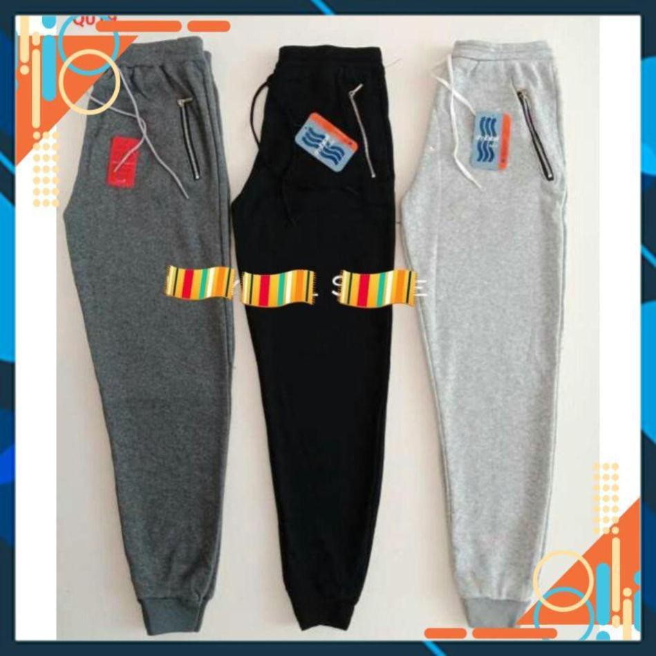Quần Jogger nỉ khóa zip ở túi .