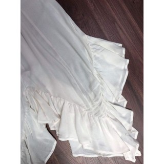 Chân váy f21 đuôi cá lệch