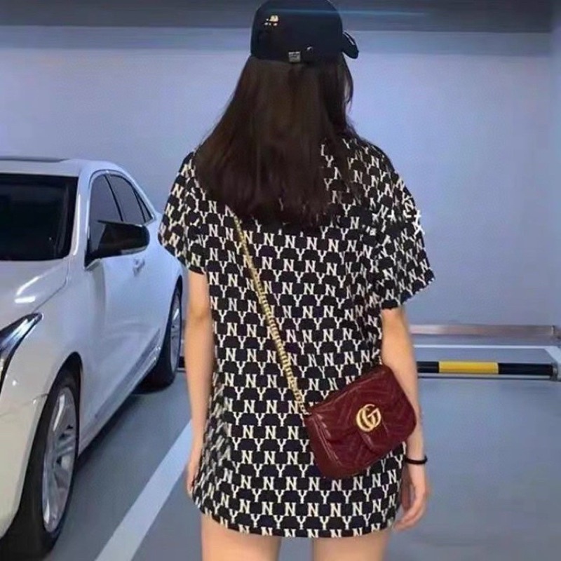 Bộ đồ áo thun unisex from rộng chữ full áo nam nữ kèm quần short đùo màu đen trắng basic mặc tại nhà siêu đẹp