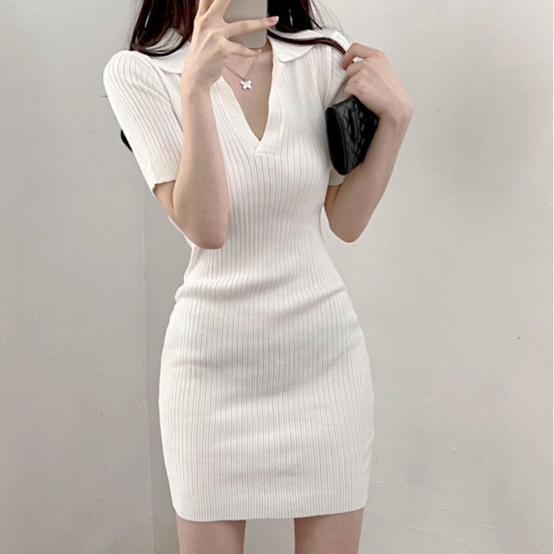 Đầm Body Nữ Ngắn Len Trơn Cổ Chữ V Smide Clothing