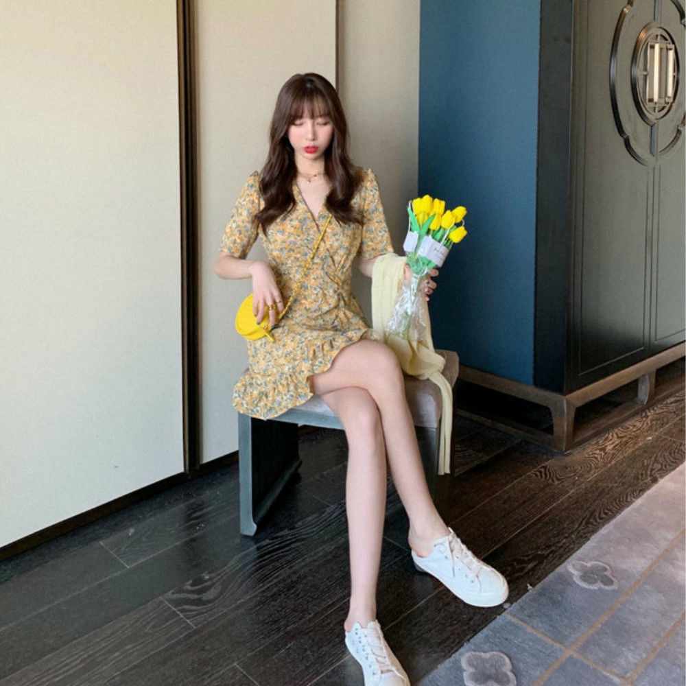 Đầm Nữ Ngắn Tay Cổ Chữ V In Hoa Thời Trang | BigBuy360 - bigbuy360.vn