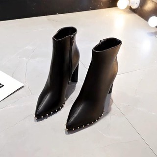 Boots cao gót viền đinh tán cao 9cm