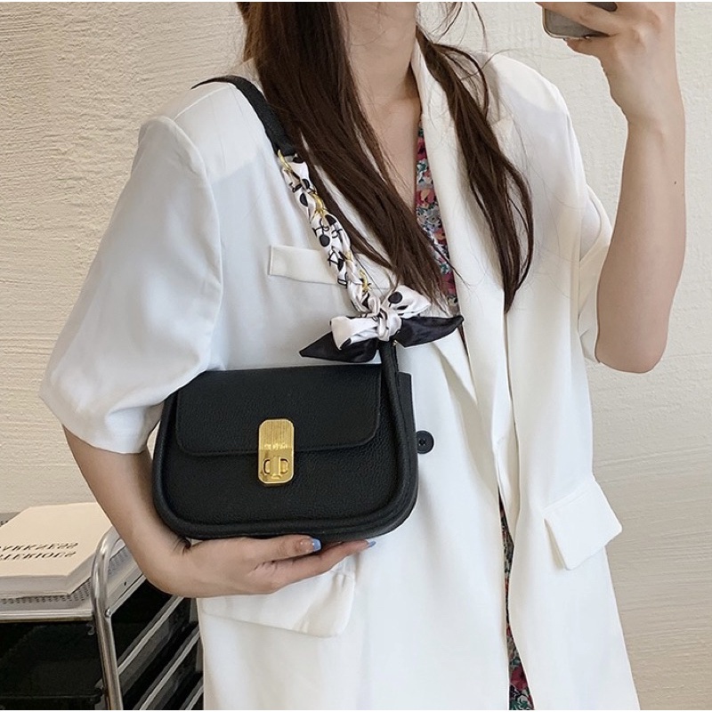 Túi kẹp Nách Nữ Nhẹ Nhàng Nữ Tính Hottrend