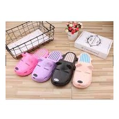 DÉP SỤC LỢN NHỰA DẺO
