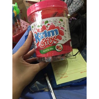 Kẹo krim stix ( 100 chiếc 1 lọ)