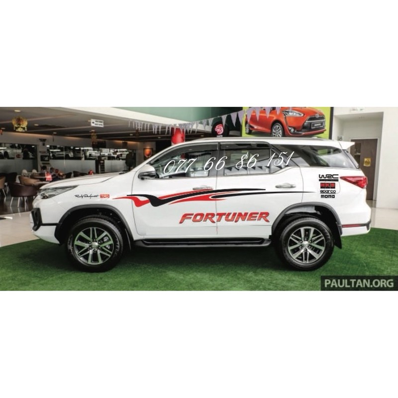 Tem Dán Sườn Xe Fortuner
