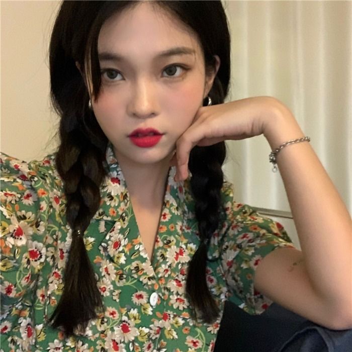 Áo Kiểu Tay Phồng Cổ Chữ V Họa Tiết Hoa Phong Cách Retro Hàn Quốc