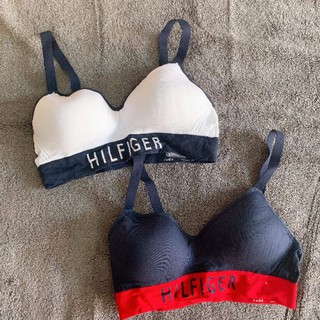 set 2 chiếc áo lót Tommy auth size S