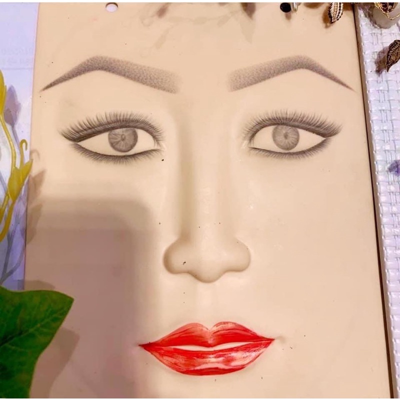 Da mặt 3D phun xăm